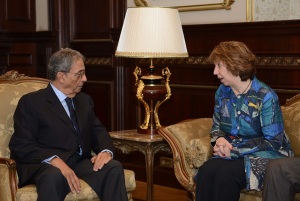 L: Amr Moussa, head of Egypt's constitutional committee; R: Catherine Ashton, EU representative for foreign affairs
